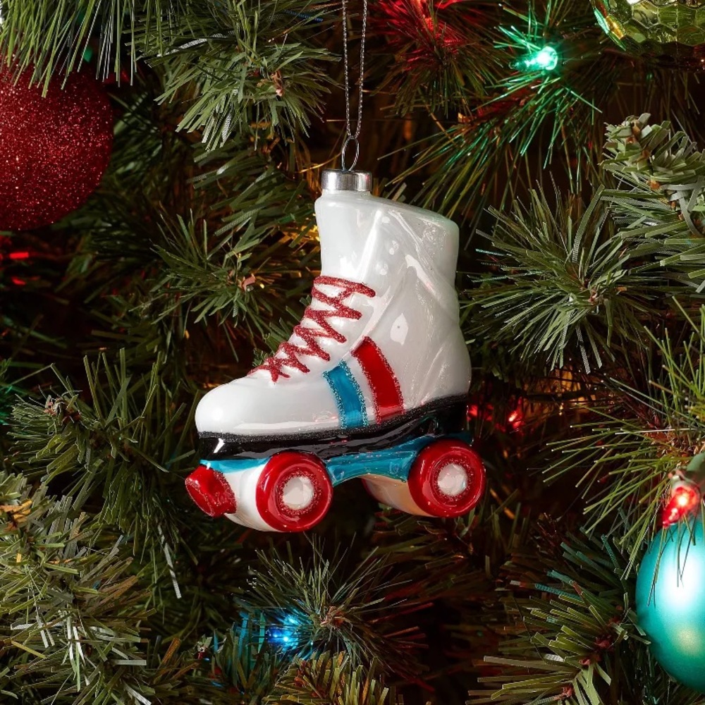 Glass Rollerskate Christmas Tree Ornament White nwt retro - Picture 2 of 3
